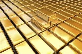 gold-social-media-content